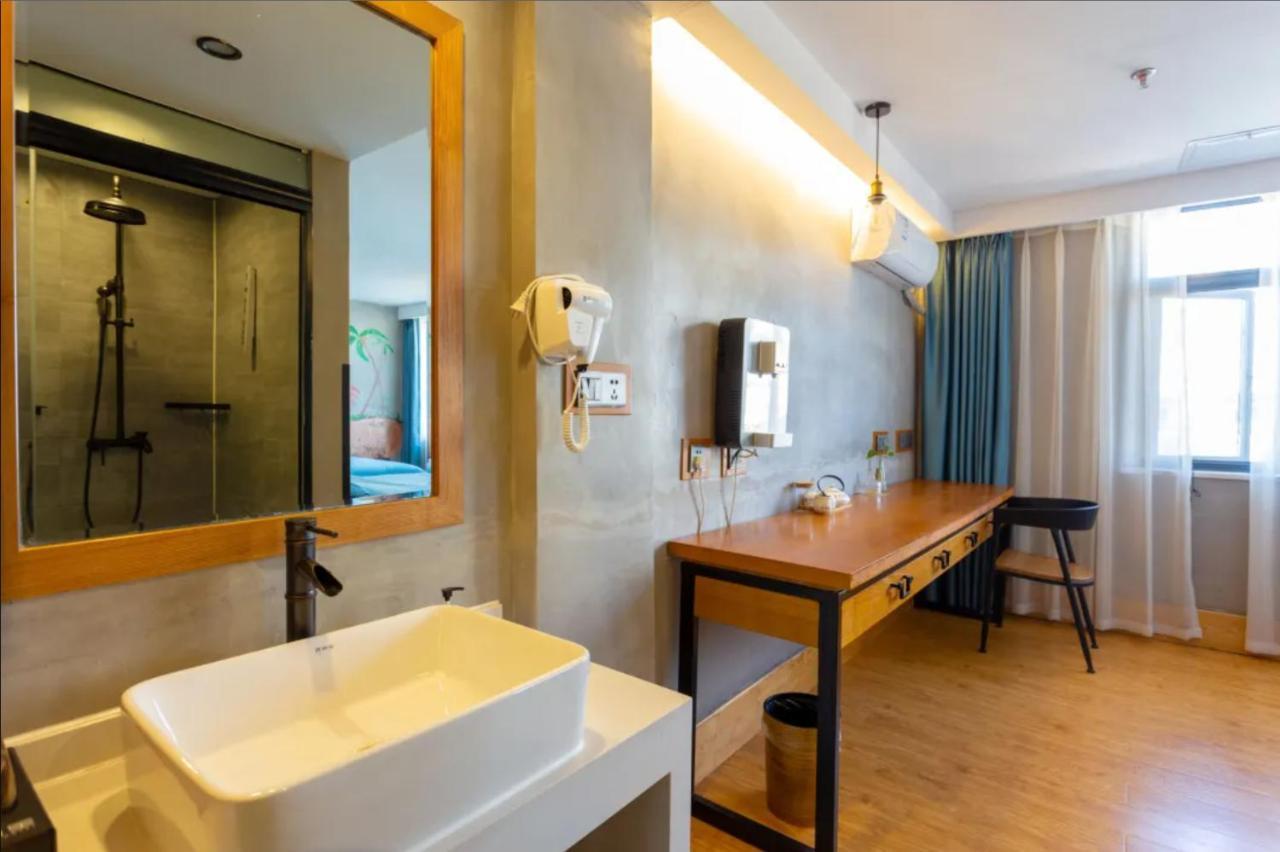 Gongxili - Chujian Hotel Kunming Extérieur photo