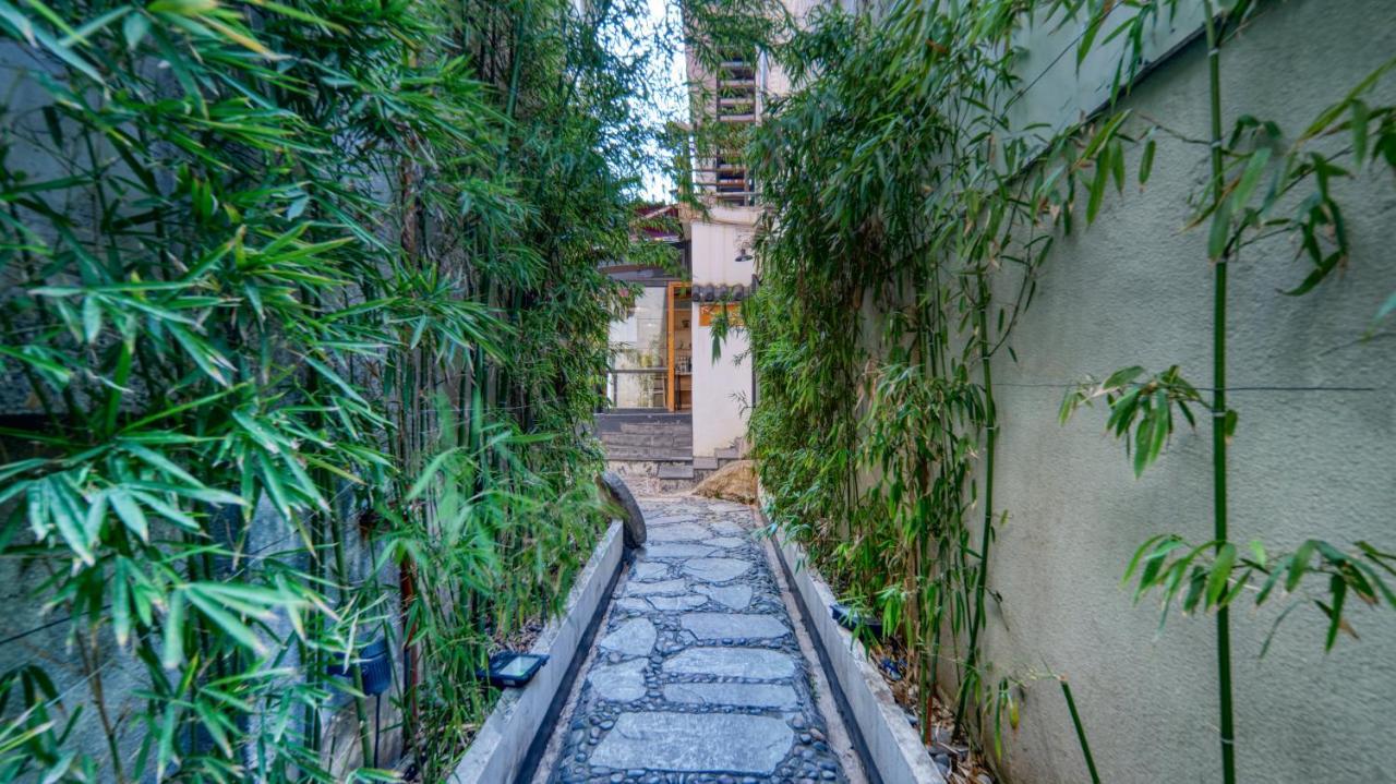 Gongxili - Chujian Hotel Kunming Extérieur photo